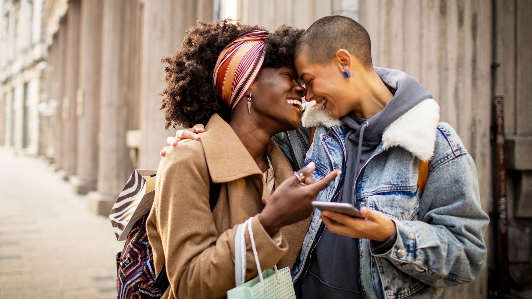 Feelflame Evaluation: Is It Beneficial To Date Online?